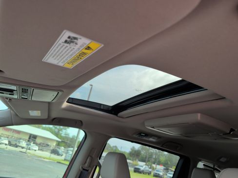 Used 2023 Honda Odyssey Touring image 15