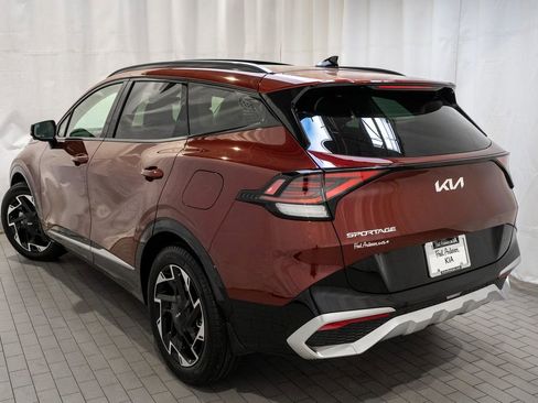 Certified 2025 Kia Sportage SX image 3