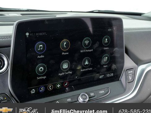 Certified 2025 Chevrolet Blazer LT FWD image 13