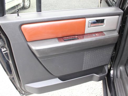 Used 2013 Ford Expedition EL King Ranch image 25