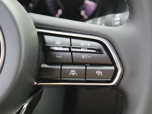 New 2025 MAZDA CX-70 Plug-In Hybrid w/ Premium Pkg image 16