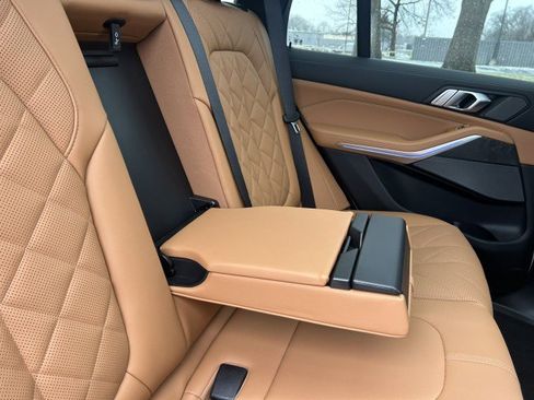 Used 2024 BMW X5 xDrive40i w/ Premium Package image 27