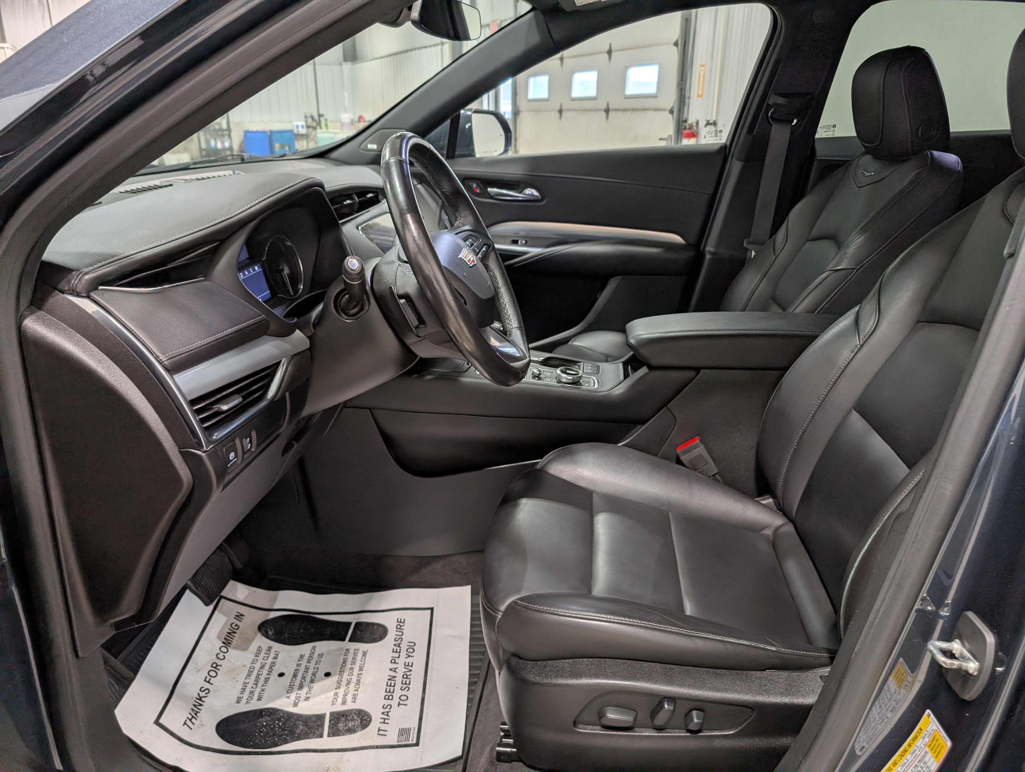 Used 2019 Cadillac XT4 Premium Luxury w/ Cold Weather Package AWD/4WD image 14
