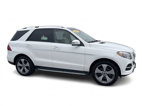 Used 2017 Mercedes-Benz GLE 350 w/ Premium 1 Package image 5