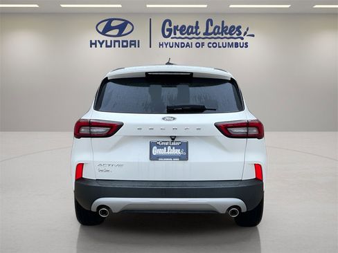 Used 2023 Ford Escape Active image 4
