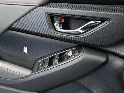 Certified 2025 Subaru Crosstrek 2.5i Limited image 12