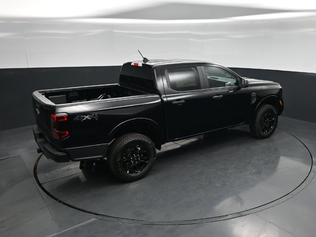 New 2026 Ford Ranger XLT w/ Black Appearance Package AWD/4WD image 36