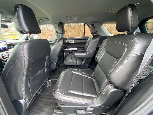 Certified 2023 Ford Explorer XLT w/ Equipment Group 202A image 32