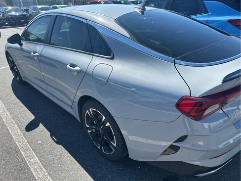 Used 2023 Kia K5 GT-Line w/ GT-Line Premium Package image 4