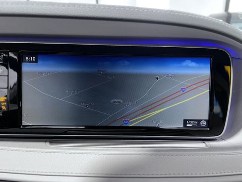 Used 2015 Mercedes-Benz S 550 Sedan image 22