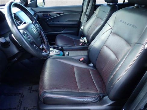 Used 2023 Honda Ridgeline Black Edition image 10