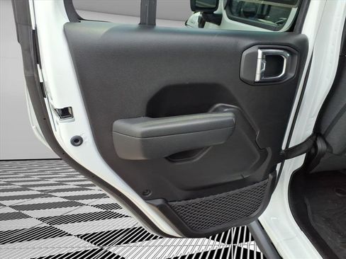 Used 2025 Jeep Wrangler Unlimited Sport S 4xe AWD/4WD image 18
