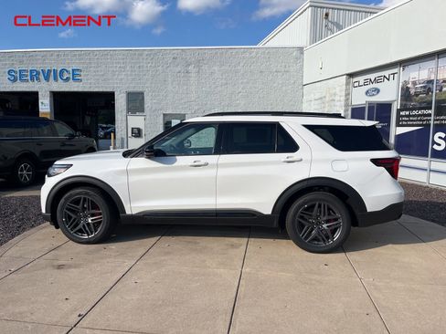 New 2025 Ford Explorer ST w/ Sun And Sound Package image 23