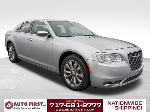 Used 2020 Chrysler 300 Limited image 1