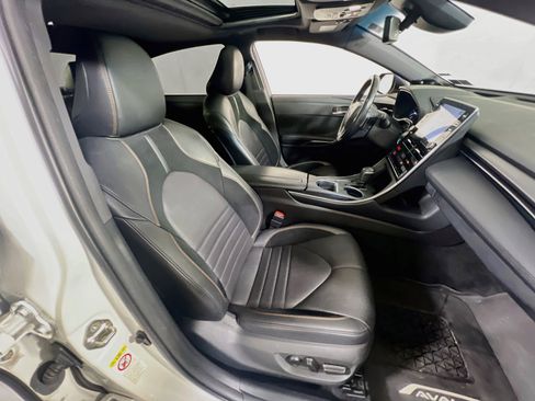 Used 2019 Toyota Avalon Touring w/ All Weather Liner Package FWD image 28