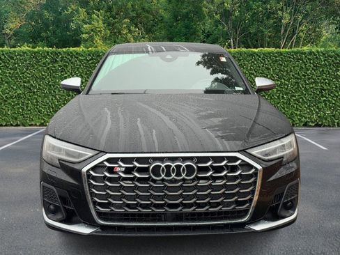 Used 2023 Audi S8 w/ S8 Executive Package image 7
