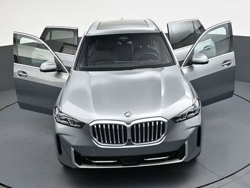 Used 2026 BMW X5 xDrive40i w/ Climate Comfort Package image 37