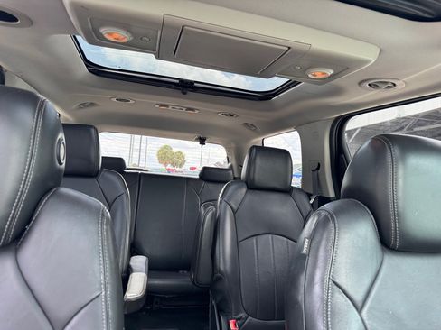Used 2013 GMC Acadia Denali FWD image 17