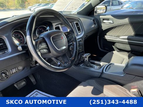 Used 2020 Dodge Charger SXT image 20