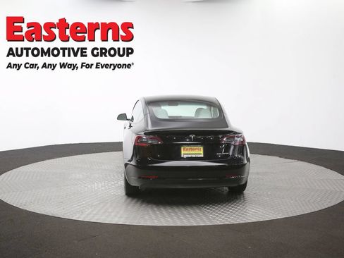 Used 2022 Tesla Model 3 Long Range AWD/4WD image 33
