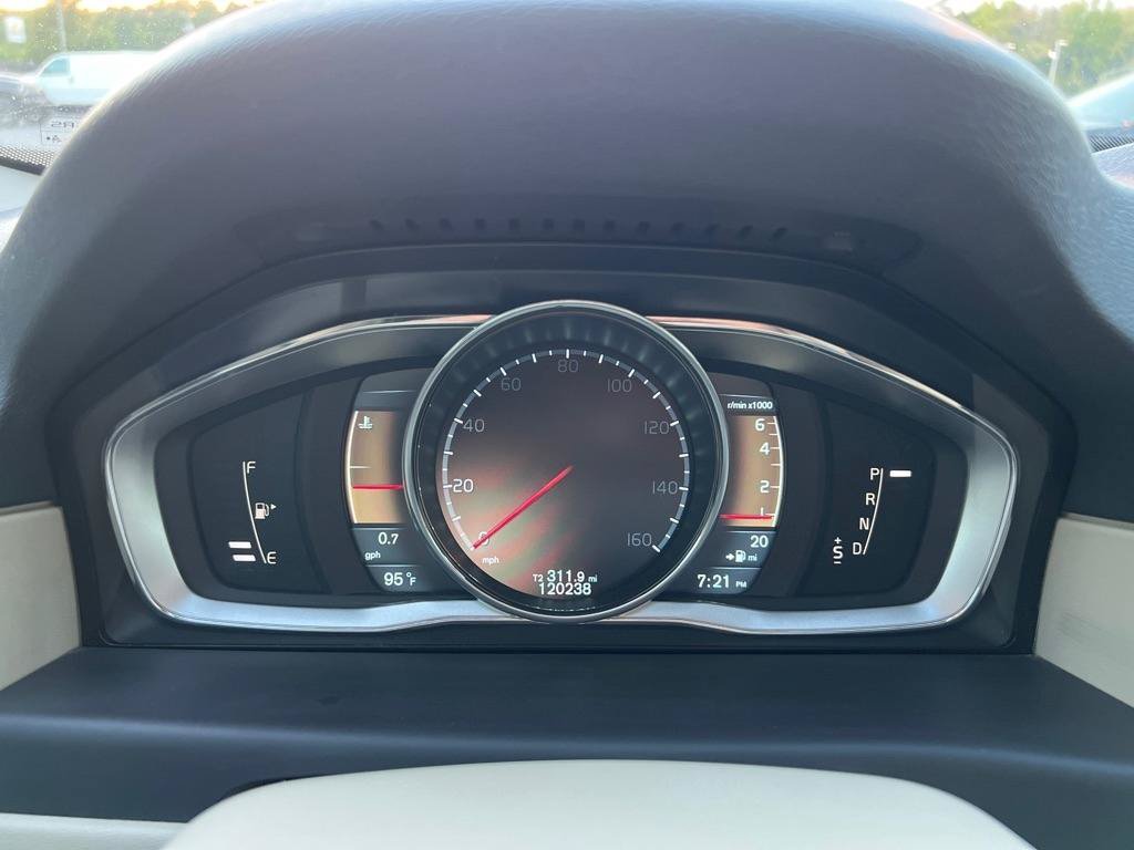 Used 2015 Volvo XC70 3.2 Premier Plus AWD/4WD image 21