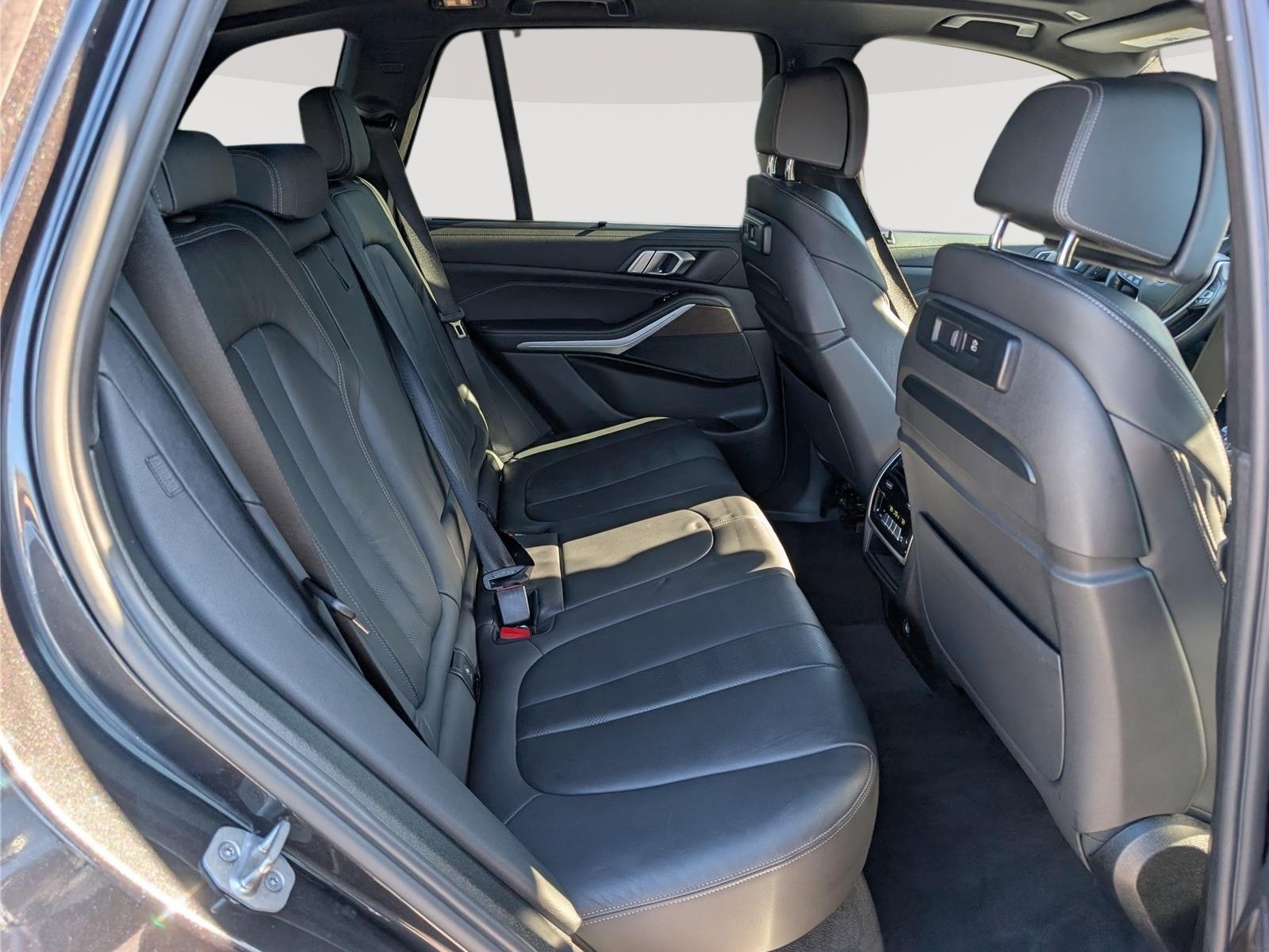 Used 2021 BMW X5 xDrive45e AWD/4WD image 13