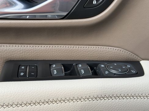 Used 2021 GMC Yukon XL Denali w/ Denali Ultimate Package image 24