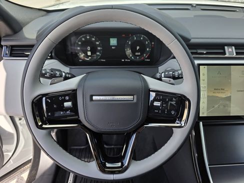 New 2026 Land Rover Range Rover Velar Dynamic SE image 16