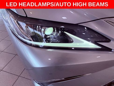 Certified 2024 Lexus ES 350 w/ Technology Package FWD image 9