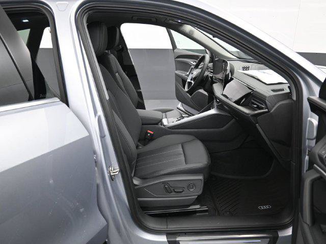 Used 2025 Audi Q5 Premium Plus AWD/4WD image 14
