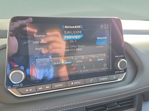 Used 2026 Nissan Rogue SV FWD image 26
