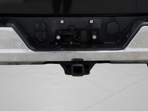 Used 2022 Chevrolet Silverado 1500 LTZ image 10