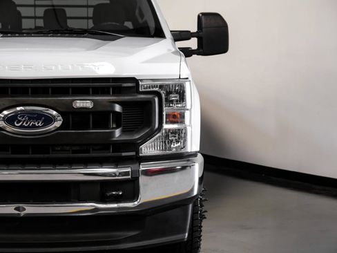 Used 2021 Ford F350 XL w/ Power Equipment Group image 41