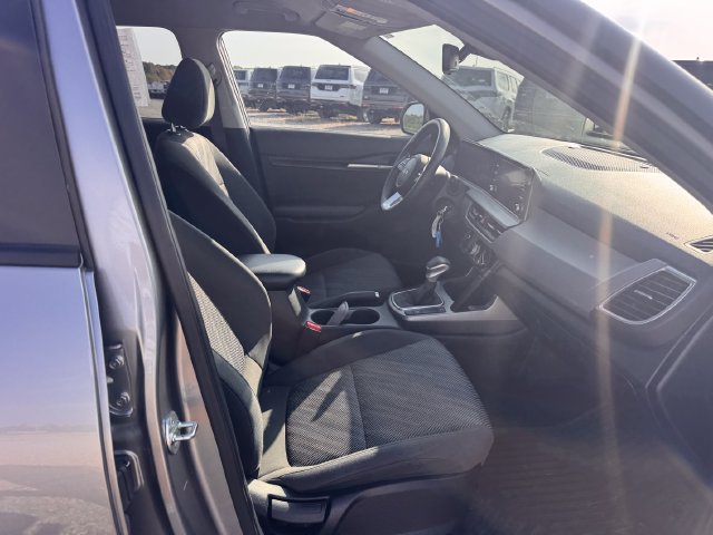 Used 2025 Kia Seltos LX AWD/4WD image 26