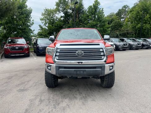 Used 2018 Toyota Tundra Limited w/ Limited Premium Package AWD/4WD image 9