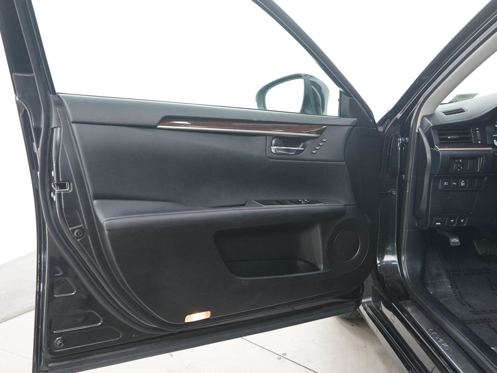 Used 2018 Lexus ES 350 w/ Navigation System Package FWD image 18