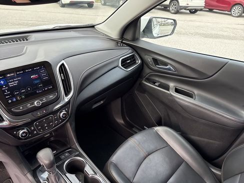 Used 2022 Chevrolet Equinox Premier AWD/4WD image 30