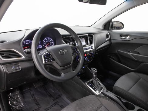Used 2018 Hyundai Accent SE FWD image 21
