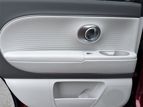 New 2026 Hyundai Ioniq 9 SEL image 13