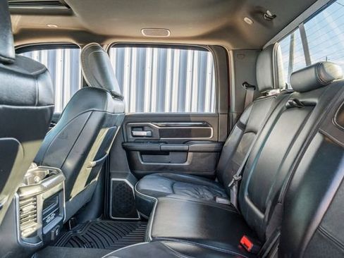 Used 2020 RAM 2500 Laramie image 36