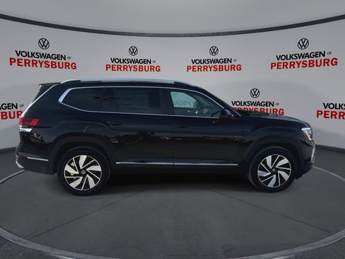 New 2026 Volkswagen Atlas SEL image 9