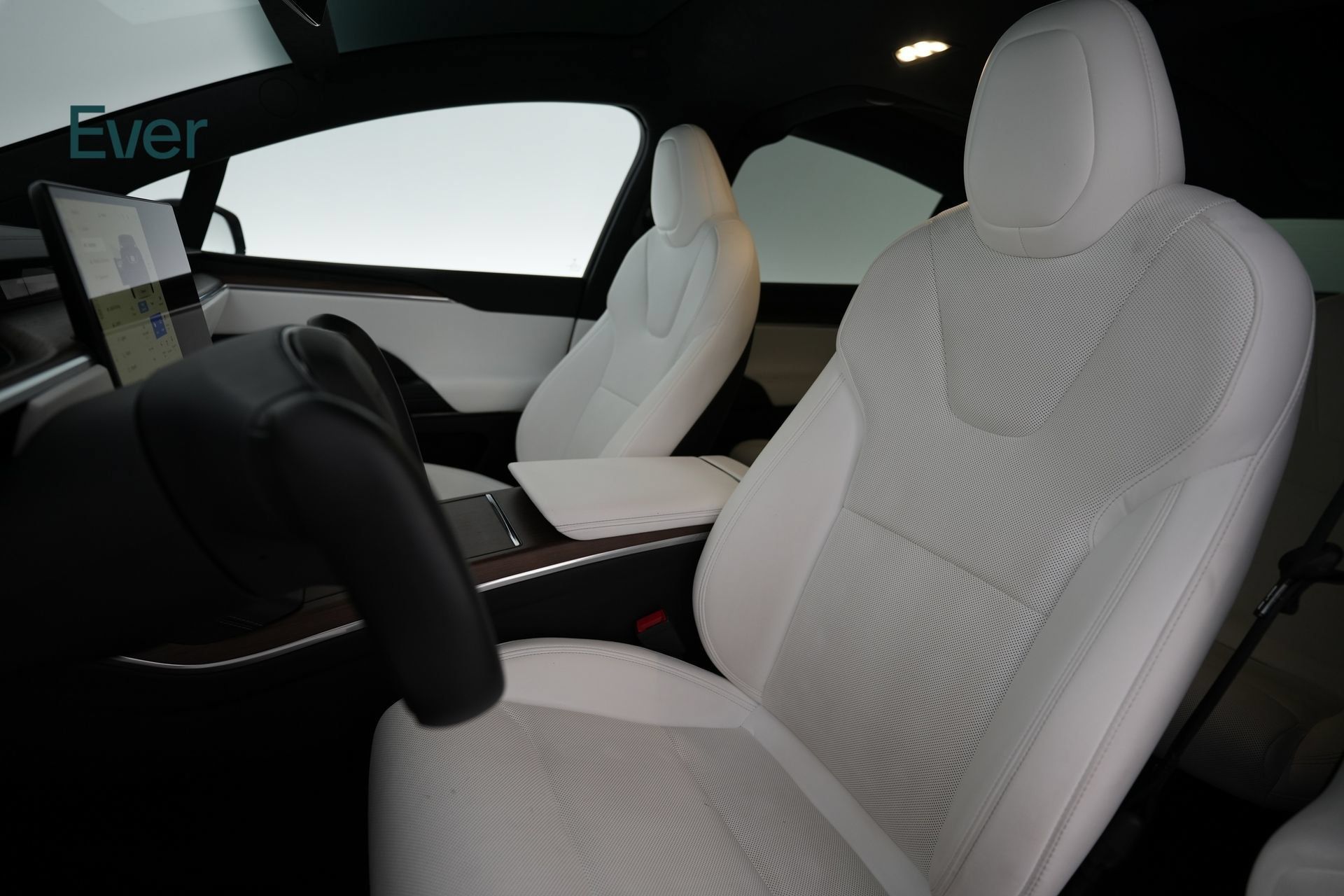 Used 2023 Tesla Model X AWD/4WD image 4