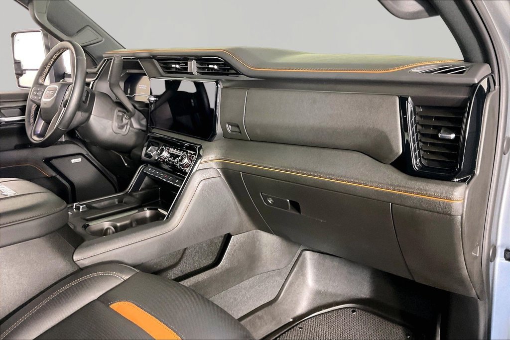 Certified 2025 GMC Sierra 2500 AT4 w/ AT4 Preferred Package AWD/4WD image 23