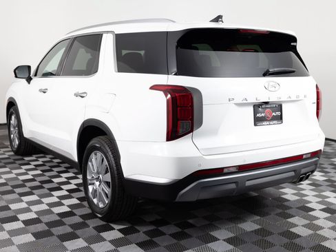 Used 2025 Hyundai Palisade SEL AWD/4WD image 5