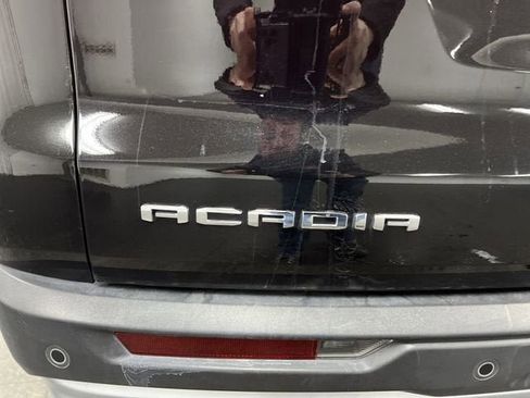 Certified 2025 GMC Acadia Elevation image 32