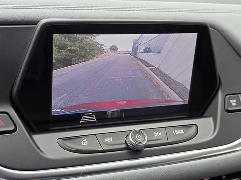 Used 2020 Chevrolet Blazer LT image 15