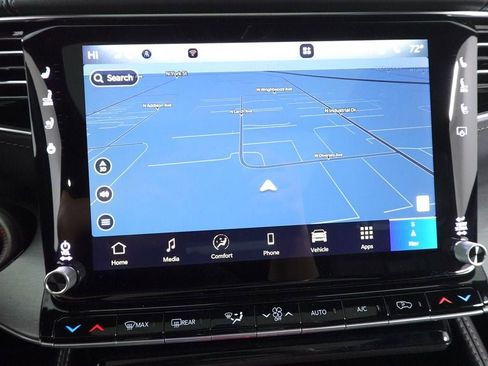 New 2026 Jeep Grand Wagoneer L Limited AWD/4WD image 17