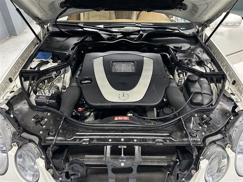 Used 2008 Mercedes-Benz E 350 350 4MATIC image 20