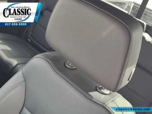 Used 2025 Chevrolet Silverado 2500 LTZ w/ LTZ Premium Package image 31