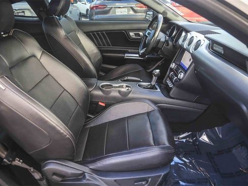 Used 2023 Ford Mustang Premium image 14